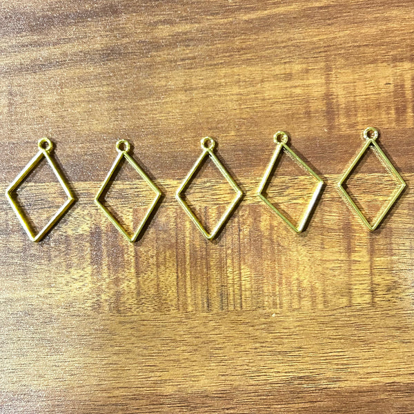 Diamond Bezel Gold