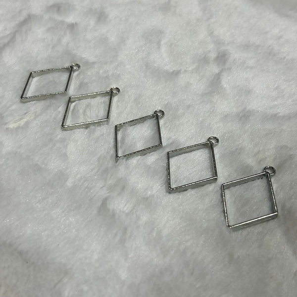 Diamond Bezel - Silver